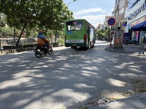 chính chủ bán nhà liền kề 2 mặt ngõ khu đô thị định công 4 tầng thang máy