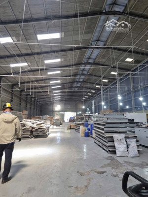 bán xưởng 2800m2 hố nai 3,trảng bom, đồng nai đang cho thuê 120tr/th. đường nhựa đẹp.