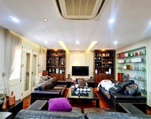 bán biệt thự tại kđt văn quán, 40 tỷ, 220m2, giá ưu đãi, uy tín