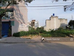 hạ giá bán gấp đất đẹp 118m2 giá 990 triệu gần chợ chánh lưu , phú chánh hòa , bến cát ,