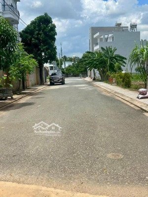 hàng ngộp. siêu rẻ. hxh đường võ văn hát long trường, quận 9