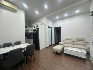 cho thuê căn hộ tt vĩnh phúc đẹp như chung cư 75m2, 2pn, ô tô đỗ chân cầu thang, full đồ đẹp 12tr