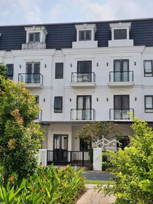 rẻ chưa từng có! cần chốt gấp...! cho thuê chỉ 10tr/tháng, dt 6x14m = 84m2, gồm 4pn 4wc