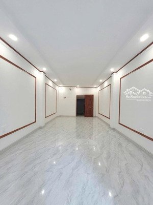 bán nhà 7 tầng thang máy xây mới phố khúc thừa dụ -50m-mt4.1m-19.5 tỷ-ngõ thông -ô tô -kinh doanh