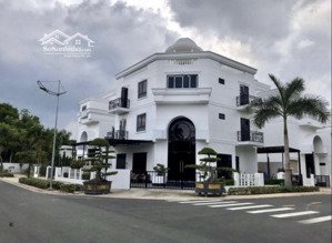 bán lỗ phát hờn! cần tiền bán gấp biệt thự 3 lầu sân thượng 12x16m = 192m2 sim city, tp. thủ đức