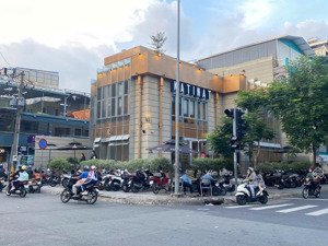 góc 2 mặt tiền nguyễn văn khối, q. gò vấp - dt: 9x20m - 5 tầng - hđt: 210 triệu - giá: 36 tỷ