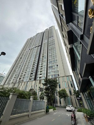 cho thuê gấp chung cư 3pn 100m2 view landmark tại vinhomes skylake