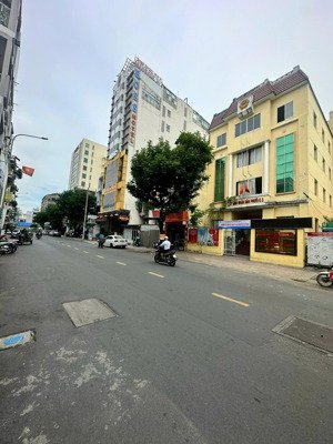 chia tài sản bán nhà mặt tiền ngang 6m nguyễn thiện thuật x điện biên phủ - p. bàn cờ mới