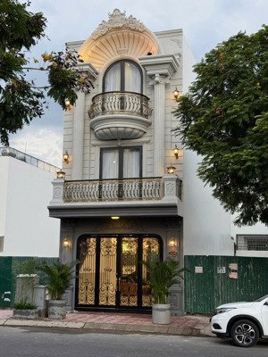bán nhà 3 tầng mới đẹp mặt tiền đường số 13, kđt lê hồng phong ii, nha trang. dt 100m2