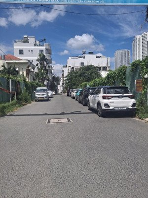 bán nhà 4 tầng sát him lam, hoàng trọng mậu chỉ 10,5 tỷ