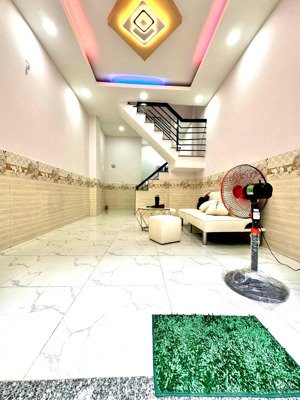 bán nhà hẻm 4m, đường 3/2, quận 11, 5.7tỷ, 36m2, 4 tầng, shr, thanh