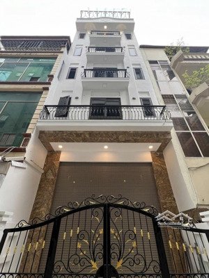 cần cho thuê nhà nguyễn thị thập, dt 90m x 6,5 tầng, có thang máy.
