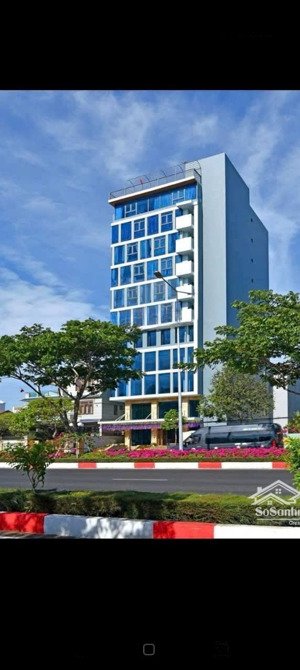 cho thuê văn phòng đường nguyễn thi thâp. phường binh thuận quận 7