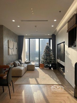 chính chủ cần bán căn hộ 3pn, 2wc tại the matrix one, 112m2, giá cực chất 13 tỷ vnd. liên hệ ngay