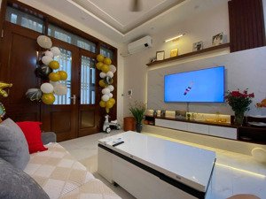 bán nhà trần duy hưng cầu giấy dân xây thoáng ngõ thông gần phố kinh doanh dt 32m 5t chỉ 8,5 tỷ