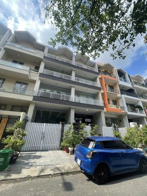 nhà phố himlam sẵn hđt, có tm vị trí đẹp chủ kẹt cần bán: 29 tỷ lh: 