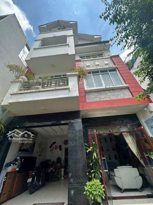 bán biệt thự 7,622 (162 m2 thổ cư) đẹp lung linh giá 17,8 tỉ ngay chợ tân hương trung tâm sầm uất