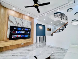 nhà 3 tầng khu đô thị hà quang 2 cực đẹp