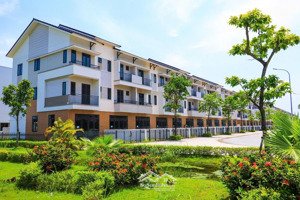 bán shophouse 120m2 3 tầng hướng nam cách trung tâm hà nội 12km . giá 7,350tỉ rẻ nhất thị trường