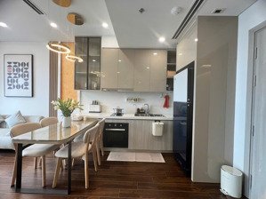 giá tốt nhất bán căn hộ 1 ngủ + 42m2 4 tỷ 3 tòa masteri b vinhome smart city