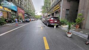 Bán nhà phân lô Trần Duy Hưng, Nguyễn Chánh. DT 60m2x 5T, MT 4,6m. ngõ 2 ôtô tránh. Giá 22 tỷ