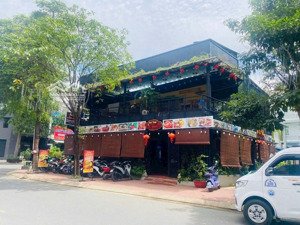 lô góc 3 mặt tiền đường cao đức lân + đường số 28, an phú an khánh, quận 2
