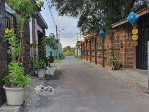 nhanh mới còn đất phú lợi, tp hcm (hiệp thành, tdm cũ) đường nhựa ô tô lớn. diện tích: 10x37m