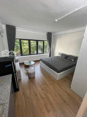 bán nhà 8 tầng thang máy bồ đề, long biên cho thuê 600tr/năm gần bv tâm anh, giá 21.5 tỷ