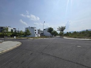 bán lô góc đường t9&t12 kđt an bình tân - nha trang