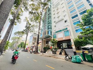 tài sản mới. mt cao đức lân, an phú, q.2. dt: 10 x 20m (200m2). xd: hầm + 5t. giá: 46 tỷ (230tr/m2)