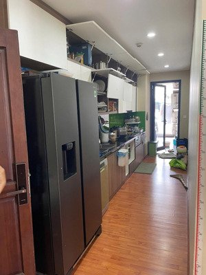 bán căn hộ 2pn chung cư bohemia residence 25 nguyễn huy tưởng chỉ hơn 8ty