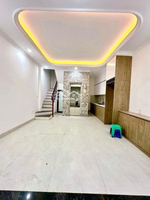 bán nhà trường chinh - 31m - 7 tầng thang máy, ngõ nông ở ngay!