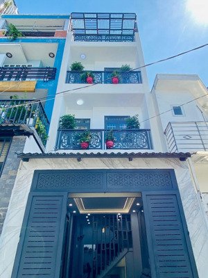 mua nhà giá rẻ trung tâm quận 5 - 3ty5 đường trần hưng đạo p1- dt55,4m2 gần ktx cao đẳng cao thăng