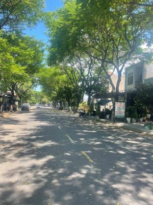 bán lô đất đẹp đường trần nguyên đán, hòa minh, 80m², hướng tây nam, giá 6,39 tỷ