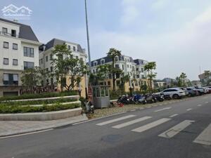 BÁN NHÀ PHỐ 5 TẦNG NGAY ỦY BAN, CÔNG AN TỈNH THANH HÓA, ĐỐI DIỆN CHUNG CƯ VINHOMES