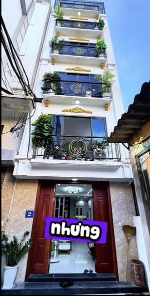 giải phóng 38m2 xây mới 6 tầng thang máy , ngõ thông , ô tô đỗ cửa