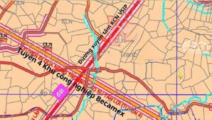 tối cần bấn gấp lô đất mặt tiền đường 32m có sẵn thổ cư 5x40 giá 635tr có sổ