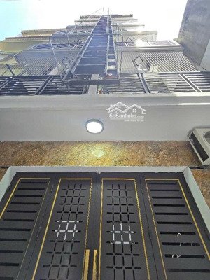 bán toà ccmn gần ngã tư vọng 2 mặt thoáng, doanh thu 75 triệu/tháng