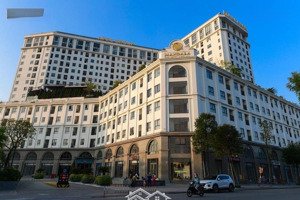 bán căn chung cư royal park bắc ninh 2,050 tỷ 1 ngủ, full đồ,cho thuê ngay được 120 triệu/năm