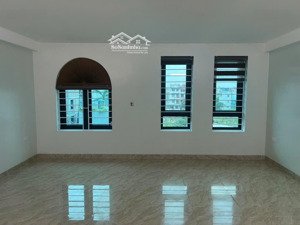 b.á.n nhà khu tân tây đô, ô tô tránh ,thang máy, ở và kinh doanh online đỉnh 100m2, 15 tỷ 5