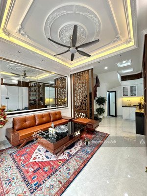 chính chủ! bán gấp nhà riêng 5 tầng lô góc cuối đường bà triệu, hà trì - dt: 36m2 ngay chợ hà đông