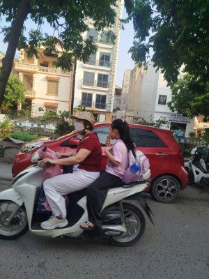 bán gấp mặt phố - lô góc - kinh doanh đỉnh - ô tô tránh nhau