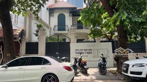 siêu phẩm mbkd trần quốc toản - hoàn kiếm, dt 380m2 + sân, mt 10m nhận diện thương hiệu siêu vip