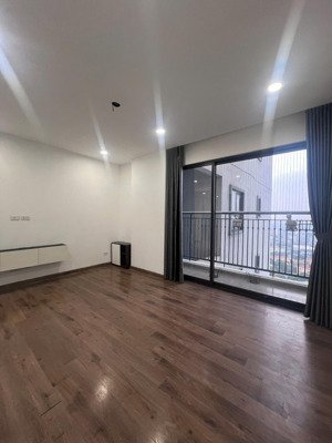 cc hateco 62m2, 2 ngủ, view hồ, nội thất cơ bản, sẵn sổ sang tên ngay. giá 4, x tỷ (x mầm non)