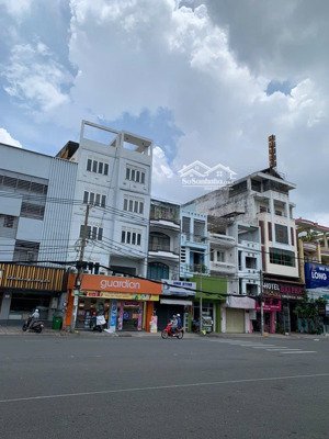 cực phẩm! cực hiếm! nhà (4x20m) mtkd đường bình phú quận 6, đoạn vip công viên