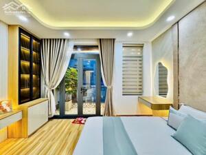 Chỉ 14.9 tỷ có nhà đẹp 6 lầu khu phân lô ngang 4.2m HXT thông Nguyễn Oanh 72m2 tặng T.máy