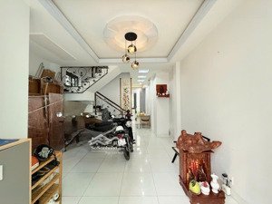 bán nhà mặt tiền đường số nguyễn thị thập, quận 7. diện tích 168m2, ngang 5,5m, giá 15. x tỷ