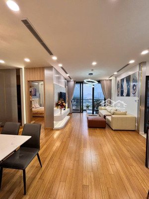 bán nhanh căn hộ 2pn tầng đẹp view sân vận động mỹ đình tại the zei, cam kết ko báo giá ảo