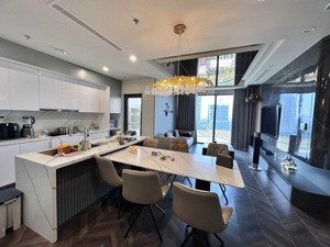 bán gấp căn hộ 144m2, 3 phòng ngủ 2wc nhà full đồ, view hồ chung cư mandarin garden. giá 100tr/m2