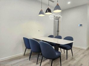 cho thuê chung cư 18t2 khu đô thị trung hoà 78m2 2pn đủ đồ giá rẻ.lh 